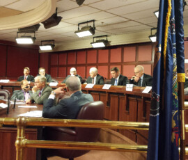 February 24, 2015 - Senator Yaw facilitated discussion on SB 214, which would seek to expand gas service to un-served and under-served parts of Pennsylvania. 02/24/15